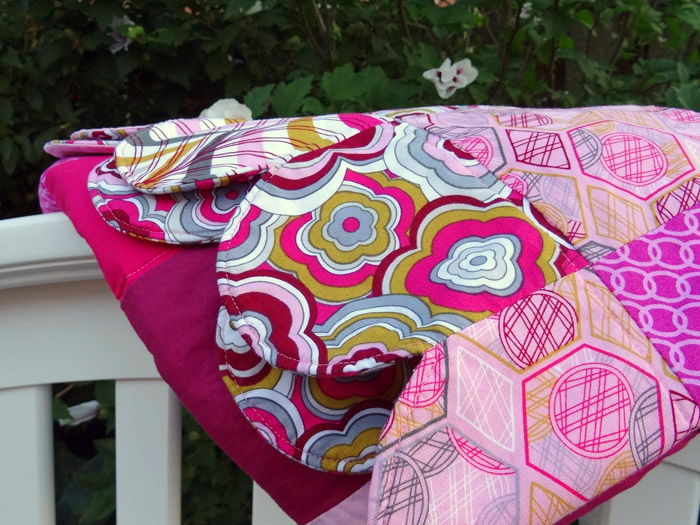 Thread Riding Hood - Lovelorn Mini Quilt Tutorial