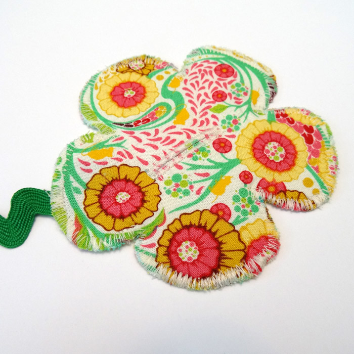 Thread Riding Hood - Quiet Book Sew-Along Flower Page - Step 2