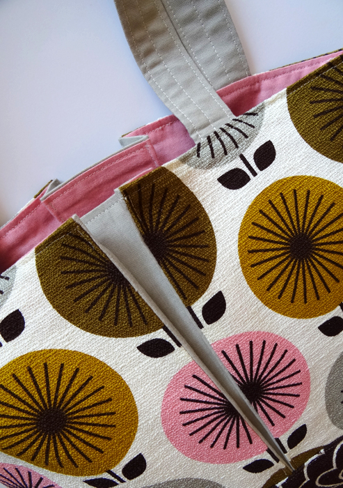 Time Warp Tote - Thread Riding Hood for Cloud9 Fabrics