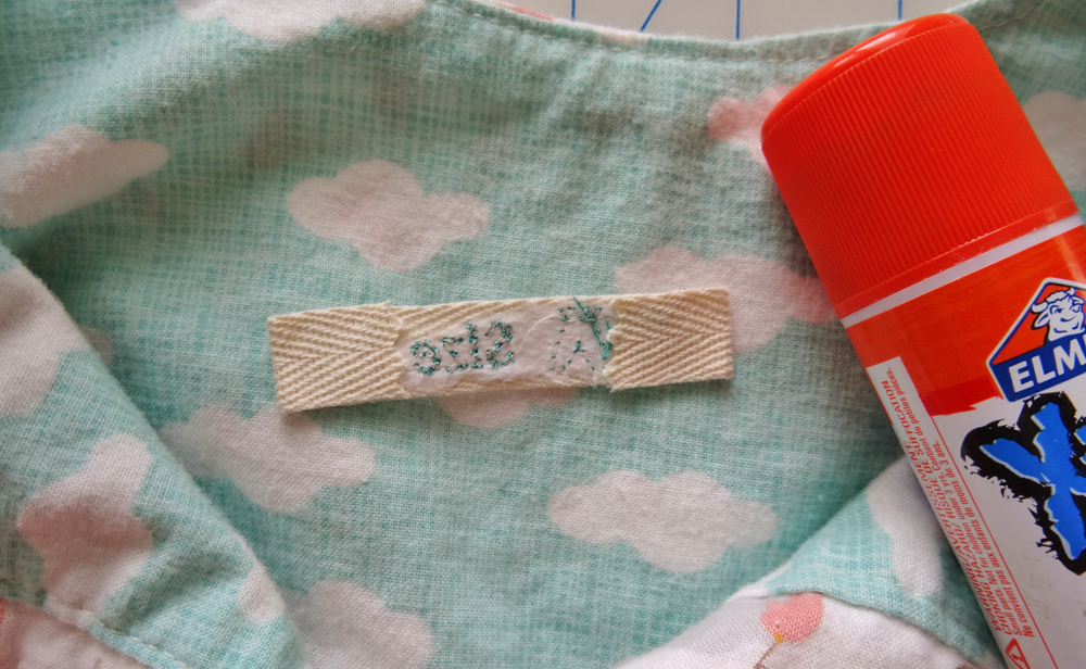 Skyline S7 Stitched Size Label Glue Ends