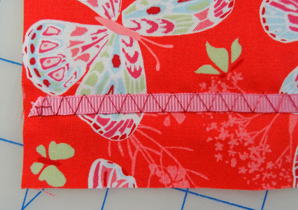 Stitched Zigzag ribbon embellishment